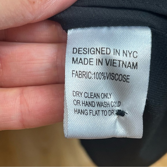 Yumi Kim Frida in New Love Crimson Floral Maxi Dress Sz. S - Picture 13 of 14